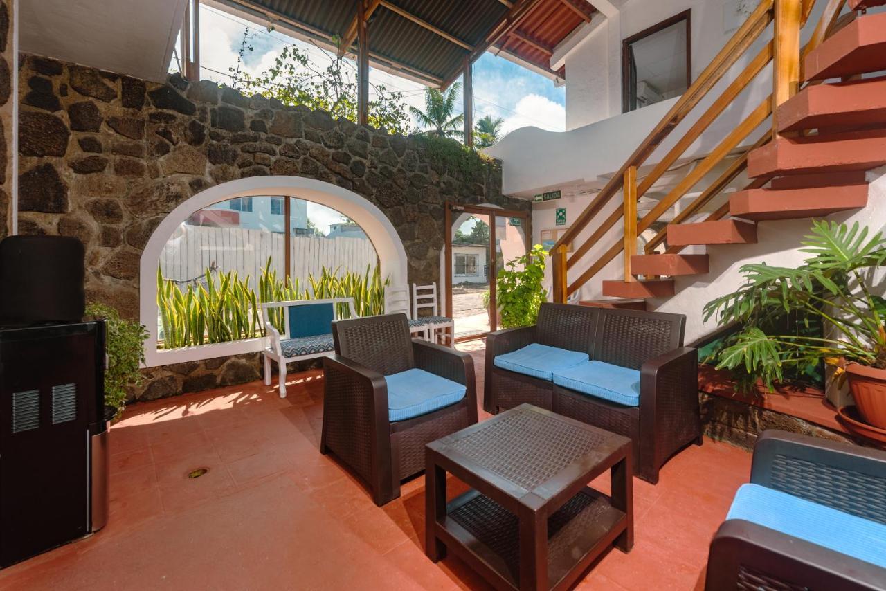 Hostal North Seymour Puerto Ayora  Eksteriør bilde
