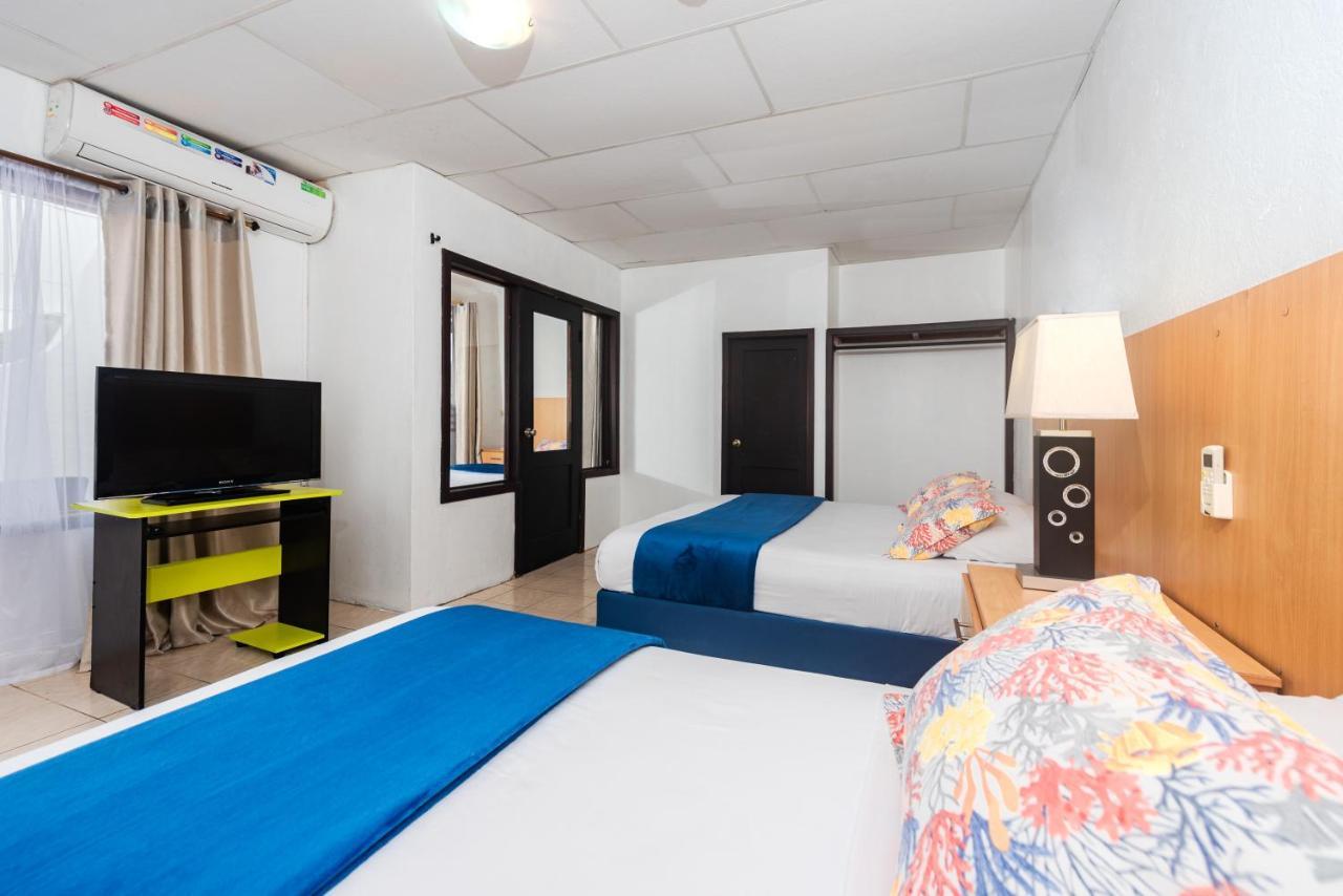 Hostal North Seymour Puerto Ayora  Eksteriør bilde