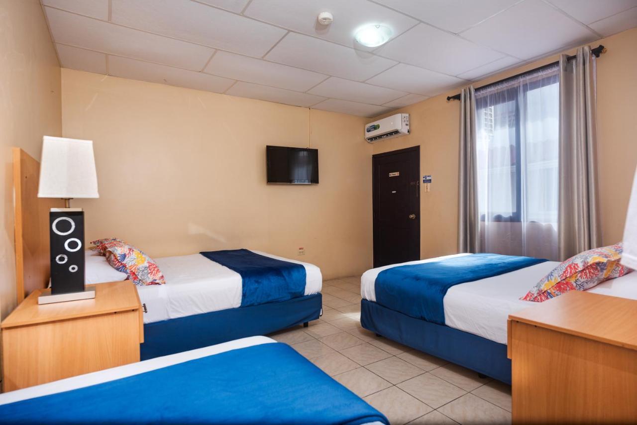 Hostal North Seymour Puerto Ayora  Eksteriør bilde